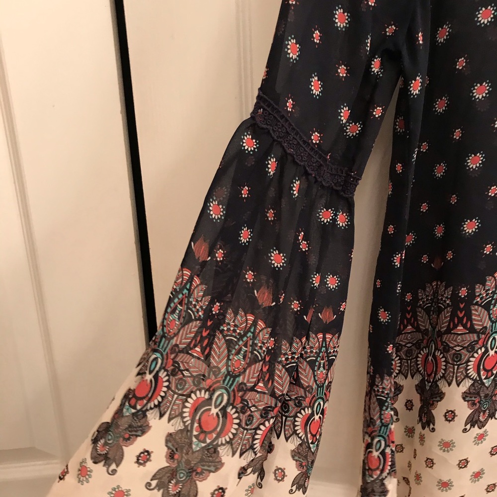 Silky multi colored top - Picture 5 of 5